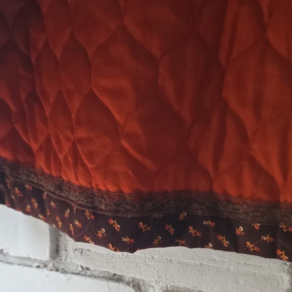 Quilted Sweater Jacket with front pocket and buttons cardigan style jacket - Picture 4 of 6